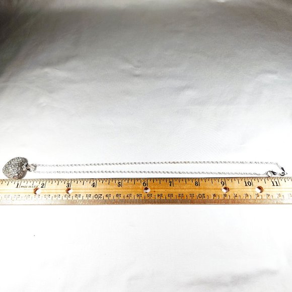 Sparkling Crystal heart pendant necklace w/20" 925 Sterling Silver chain - Picture 5 of 5